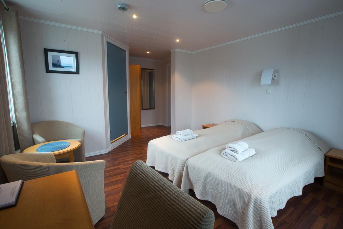 Hopen Brygge Hotel Exterior photo