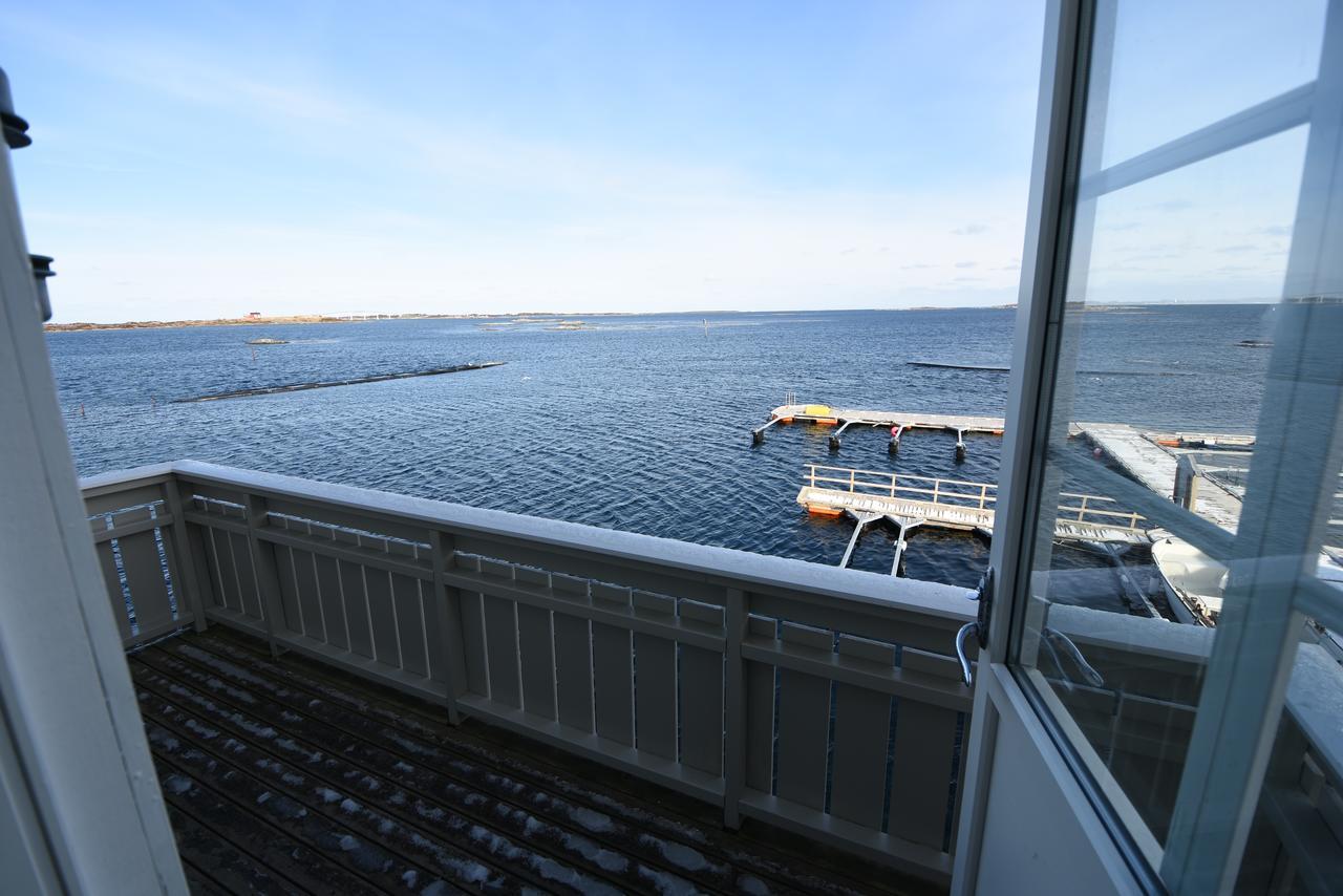Hopen Brygge Hotel Exterior photo