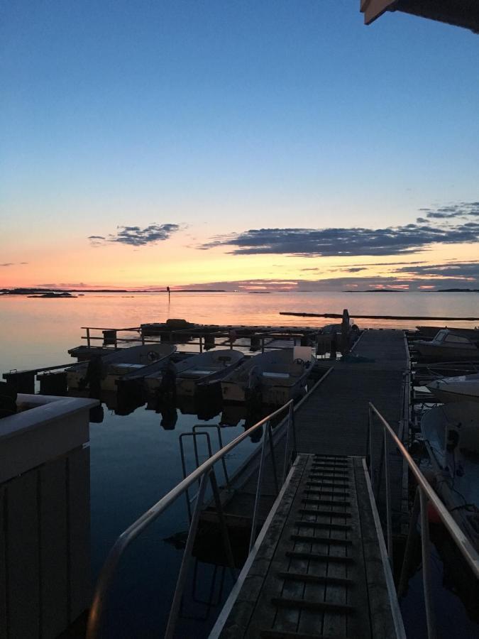 Hopen Brygge Hotel Exterior photo